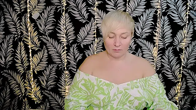 Olivia playful online show from February 24, 2025, 3:20 pm