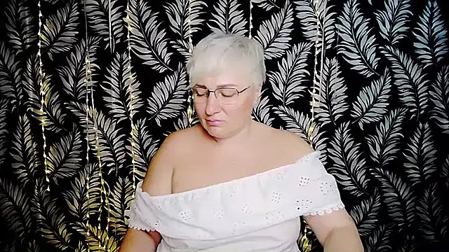 Olivia playful online show from July 18, 2026, 10:08 am