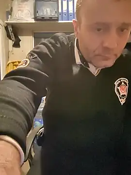 Snapshot of muscularsexy chatting on February 9, 2026, 11:53 pm muscularsexy online show from February 9, 2026, 11:53 pm