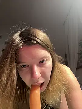 Snapshot of kimczii chatting on February 6, 2026, 7:45 am kimczii online show from February 6, 2026, 7:45 am