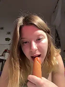 Snapshot of kimczii chatting on March 3, 2026, 7:25 am kimczii online show from March 3, 2026, 7:25 am