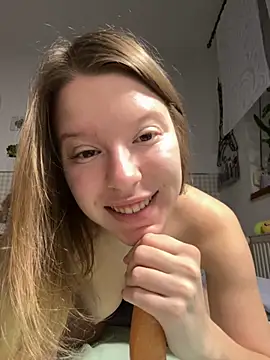 Snapshot of kimczii chatting on March 20, 2026, 7:13 am kimczii online show from March 20, 2026, 7:13 am