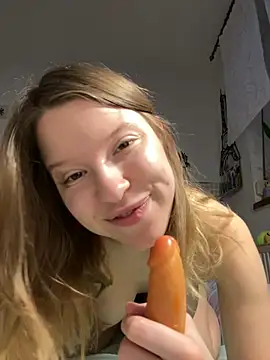 Snapshot of kimczii chatting on March 31, 2026, 8:48 am kimczii online show from March 31, 2026, 8:48 am