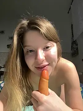 Snapshot of kimczii chatting on April 13, 2026, 6:08 am kimczii online show from April 13, 2026, 6:08 am