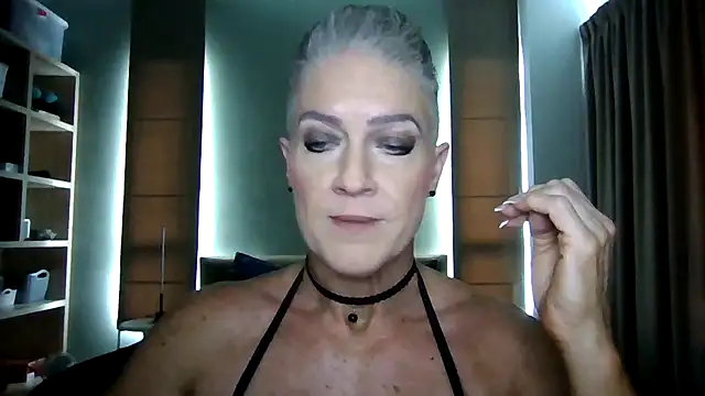 Devon2020 online show from November 8, 2025, 8:47 am