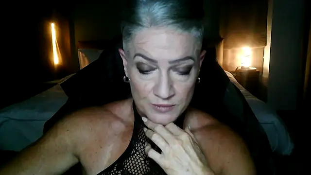 Devon2020 online show from January 14, 2026, 12:44 pm