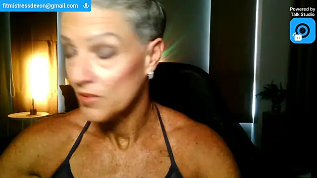 Snapshot of Devon2020 chatting on June 11, 2026, 11:08 am Devon2020 online show from June 11, 2026, 11:08 am