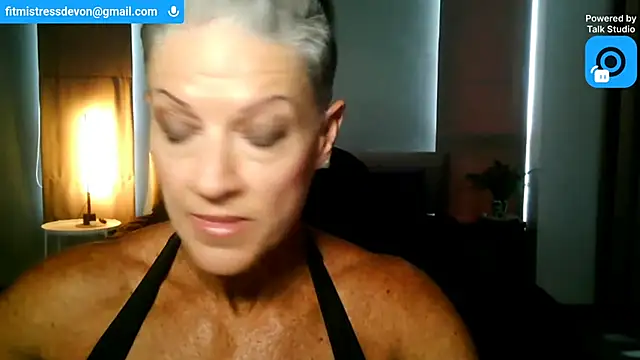 Snapshot of Devon2020 chatting on June 17, 2026, 8:50 am Devon2020 online show from June 17, 2026, 8:50 am