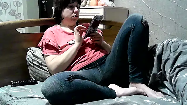 explored romantic online show from February 5, 2025, 3:42 pm