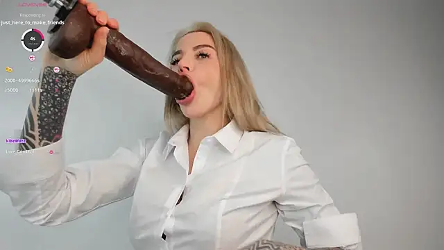 lil shouty bitch online show from March 14, 2026, 4:23 pm