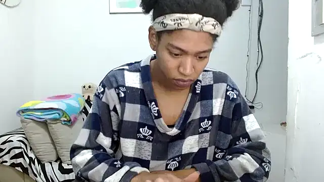 angelamarie1 online show from February 8, 2026, 12:25 am