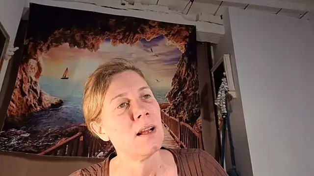 Snapshot of Lola_Belgium chatting on May 25, 2026, 6:30 am Lola Belgium online show from May 25, 2026, 6:30 am