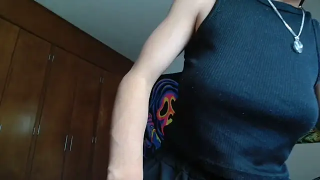 MINI Petite online show from February 12, 2026, 5:30 pm