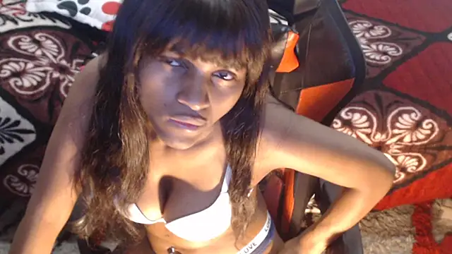 sexyjustin202 online show from February 6, 2026, 2:49 am