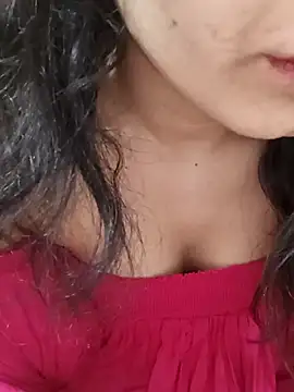 Snapshot of CuteSarikaLIVE chatting on March 4, 2025, 4:17 am CuteSarikaLIVE online show from March 4, 2025, 4:17 am