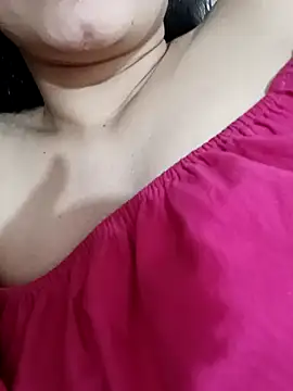 Snapshot of CuteSarikaLIVE chatting on March 16, 2025, 7:37 am CuteSarikaLIVE online show from March 16, 2025, 7:37 am