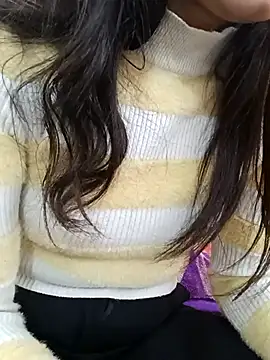 Snapshot of CuteSarikaLIVE chatting on November 27, 2025, 4:03 am CuteSarikaLIVE online show from November 27, 2025, 4:03 am