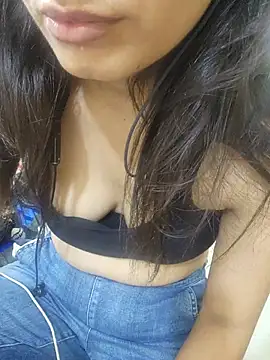 CuteSarikaLIVE online show from July 11, 2026, 3:53 am