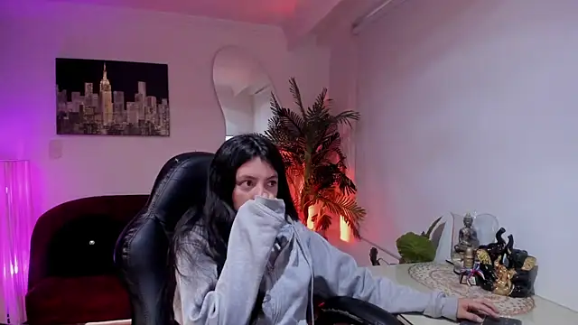 Meghan320 online show from March 3, 2026, 11:38 am