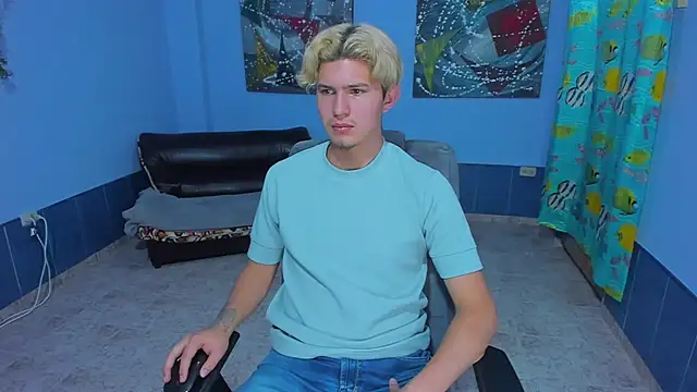 patrik 027 online show from November 4, 2025, 8:02 am