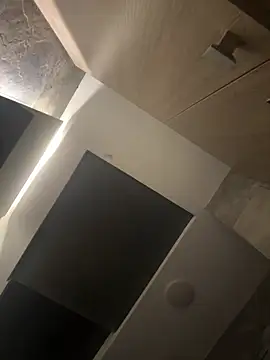 CeliWoods online show from February 5, 2026, 10:42 am