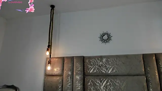 CeliWoods online show from March 22, 2026, 11:02 am