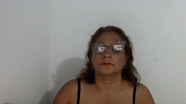 charrysexy1 online show from October 20, 2025, 11:21 am
