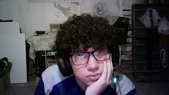 Emv2 online show from March 17, 2026, 2:49 am