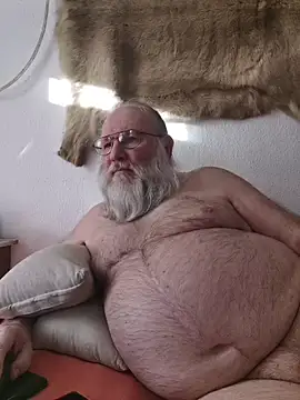 SexySantaC online show from April 8, 2026, 3:56 pm