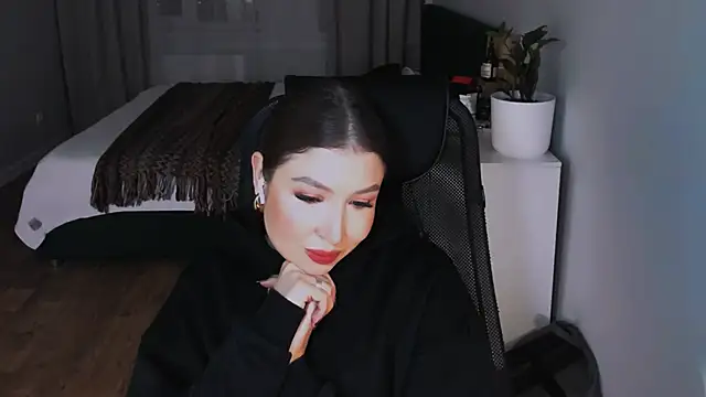 Snapshot of Eva_Chris chatting on September 30, 2025, 5:07 pm Eva Chris online show from September 30, 2025, 5:07 pm