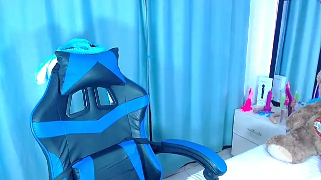 Jenng18 online show from March 11, 2025, 11:12 am