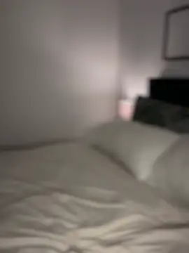 Snapshot of Suesse_Schnitte chatting on March 5, 2025, 7:38 pm Suesse Schnitte online show from March 5, 2025, 7:38 pm