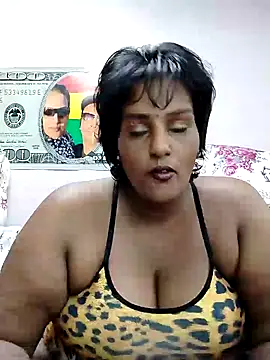 Snapshot of NWC4LYF chatting on December 15, 2024, 6:18 am NWC4LYF online show from December 15, 2024, 6:18 am