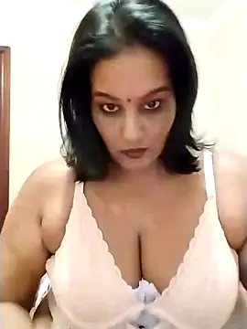 Snapshot of NWC4LYF chatting on September 21, 2025, 8:21 pm NWC4LYF online show from September 21, 2025, 8:21 pm