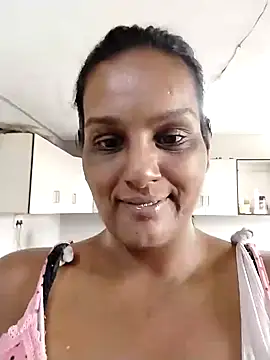 Snapshot of NWC4LYF chatting on October 20, 2025, 9:21 am NWC4LYF online show from October 20, 2025, 9:21 am