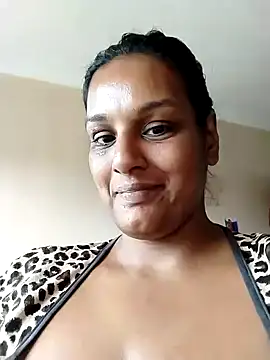 Snapshot of NWC4LYF chatting on November 5, 2025, 5:51 am NWC4LYF online show from November 5, 2025, 5:51 am