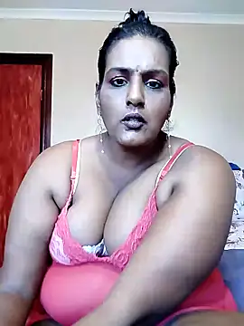 Snapshot of NWC4LYF chatting on November 19, 2025, 7:52 am NWC4LYF online show from November 19, 2025, 7:52 am