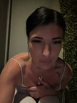 Snapshot of LizaRoxx chatting on May 31, 2026, 8:54 pm LizaRoxx online show from May 31, 2026, 8:54 pm