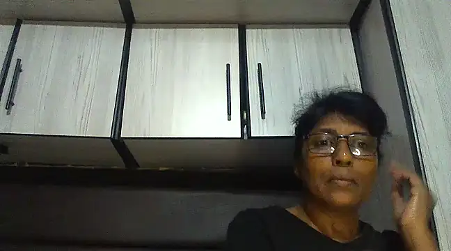 MsAttitude online show from February 22, 2025, 3:03 pm