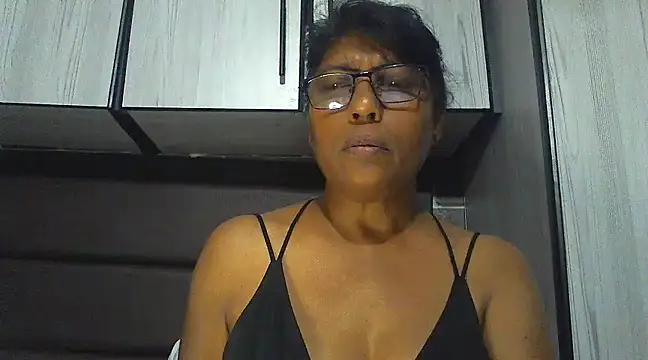 MsAttitude online show from March 21, 2025, 6:29 pm