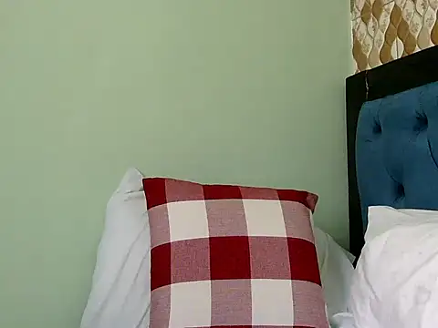 Snapshot of divineass_1 chatting on June 1, 2026, 8:38 am divineass 1 online show from June 1, 2026, 8:38 am