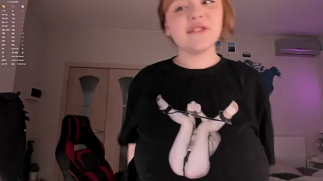 Snapshot of LisaLaas chatting on December 25, 2024, 12:26 pm LisaLaas online show from December 25, 2024, 12:26 pm