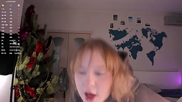 Snapshot of LisaLaas chatting on January 11, 2025, 4:36 pm LisaLaas online show from January 11, 2025, 4:36 pm