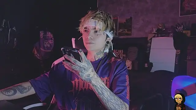 AcidMilo online show from May 12, 2026, 11:57 pm