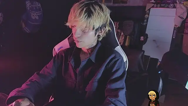 AcidMilo online show from May 20, 2026, 6:08 am