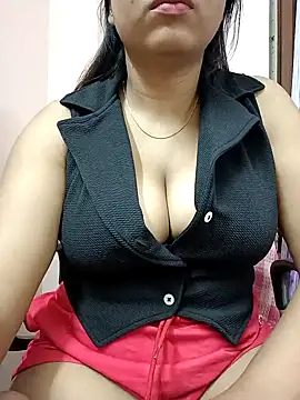 Snapshot of Nia__09 chatting on January 13, 2025, 3:15 pm Nia  09 online show from January 13, 2025, 3:15 pm