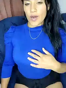 Snapshot of zhayra_rose chatting on February 2, 2025, 3:21 am zhayra rose online show from February 2, 2025, 3:21 am