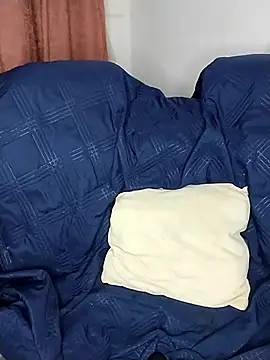 Snapshot of zhayra_rose chatting on March 21, 2025, 6:27 am zhayra rose online show from March 21, 2025, 6:27 am