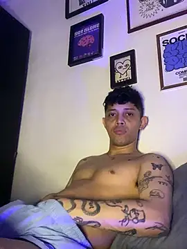 tonysexyboy online show from December 16, 2024, 4:34 am