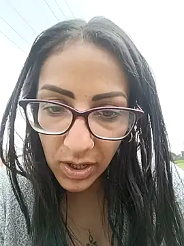 Snapshot of alma_blue chatting on December 15, 2024, 3:20 pm alma blue online show from December 15, 2024, 3:20 pm